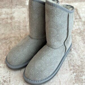 Australia Luxe Collective Embossed Sheepskin Boots | Gray EU 36 | New